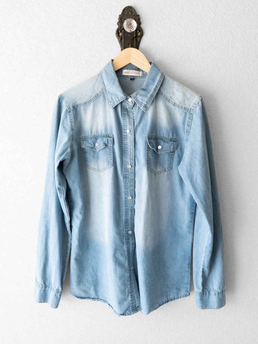 Ava Costume Womens L Chambray Denim Shirt Snap Button Western Cotton Blue